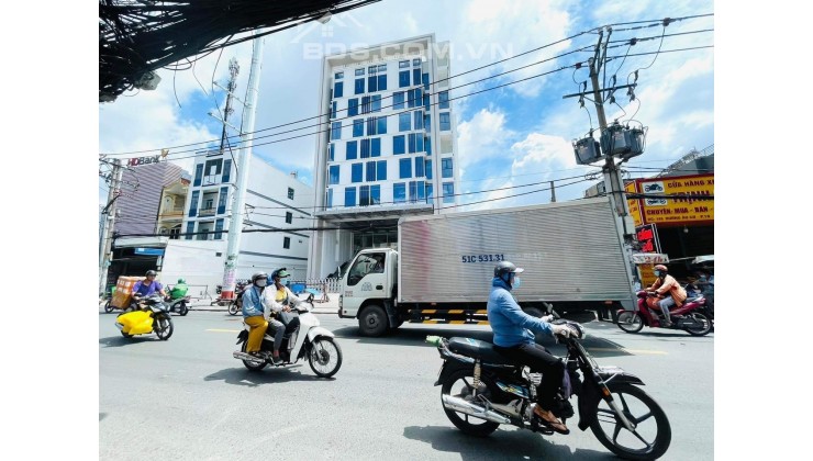 Bán nhà Hẻm Xe Hơi Tránh Âu Cơ, Phú Trung, Tân Phú, 5m x 10m, nở hậu, Giá rẻ.